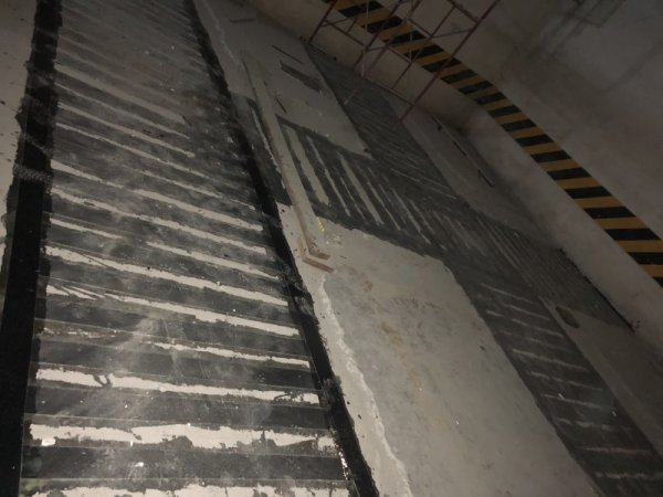 碳纖維布加固施工照片